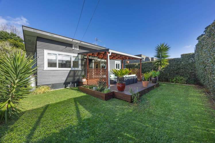 17 Waipuna Road Mt Wellington_0