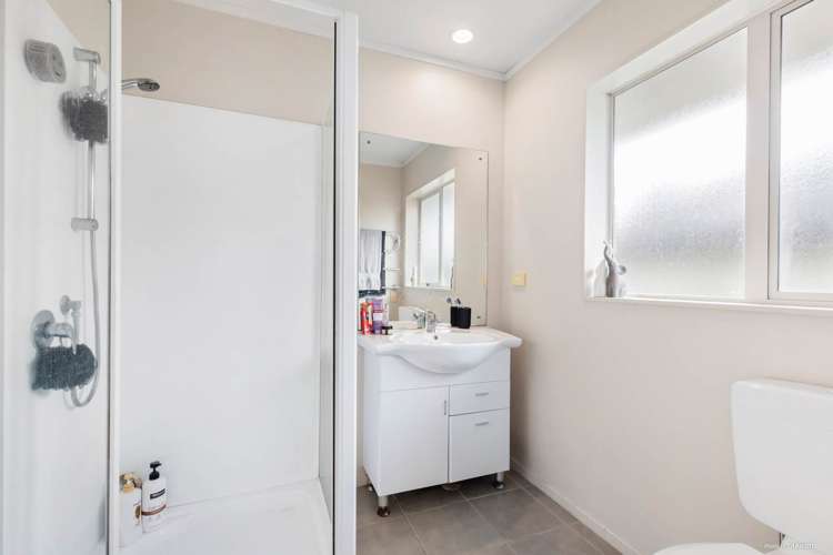 58 Lough Bourne Drive Pukekohe_8