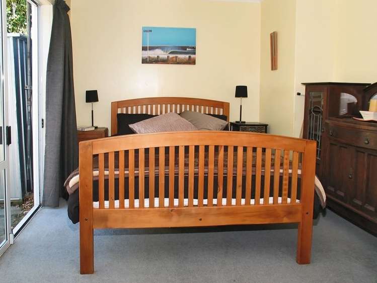 15 Paekakariki Hill Road Paremata_14