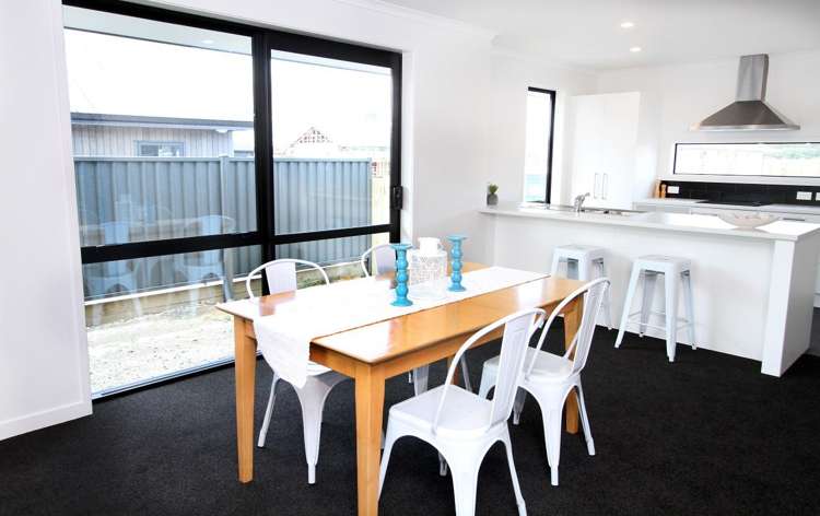 6 Waghorn Street Pyes Pa_12