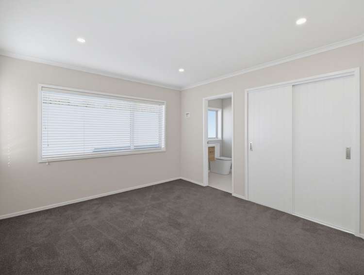 14 George Yee Place Taradale_7