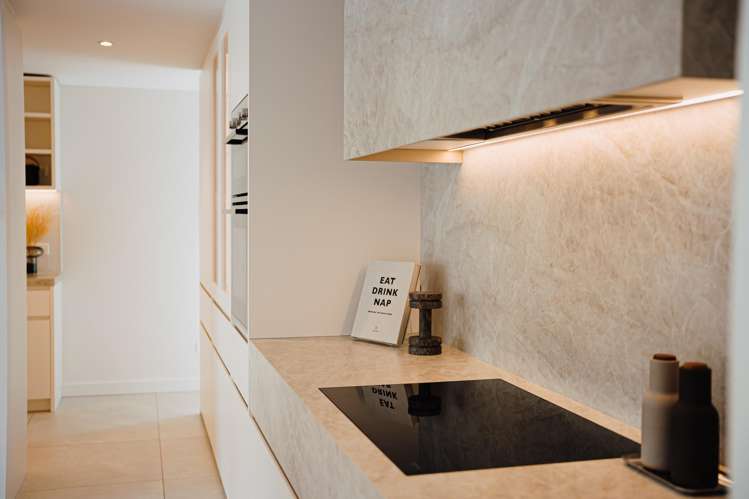 12 Tangaroa Street Point England_9