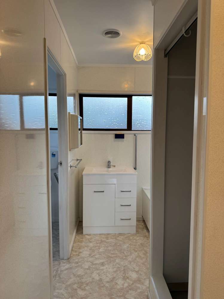 8/14 New Windsor Road Avondale_6