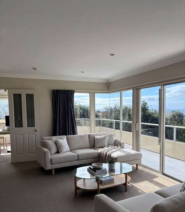 33 Mariner Drive Gulf Harbour_3