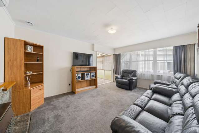 13 Kerepehi Grove Wainuiomata_1