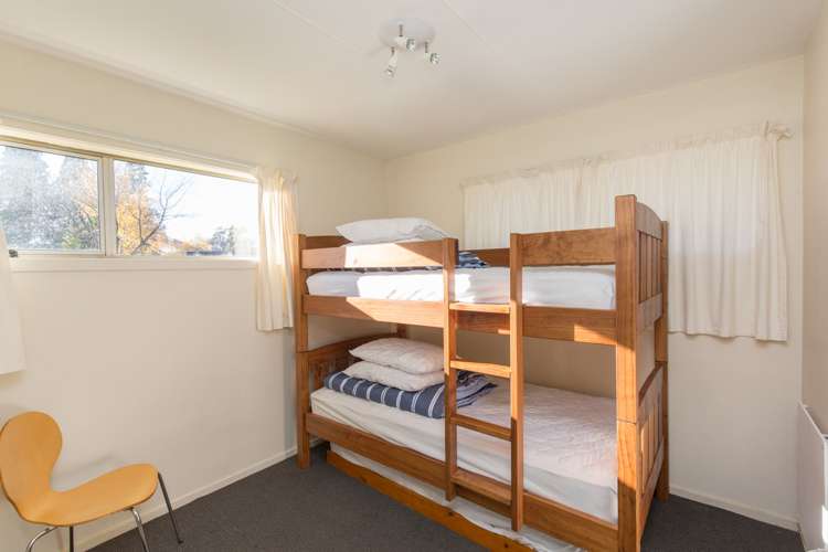 3 Sargood Drive Wanaka_11