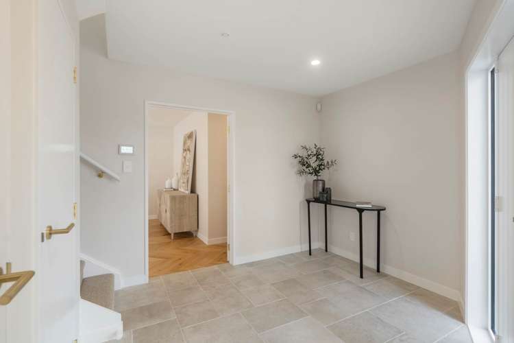 2/29 Harley Road Takapuna_33