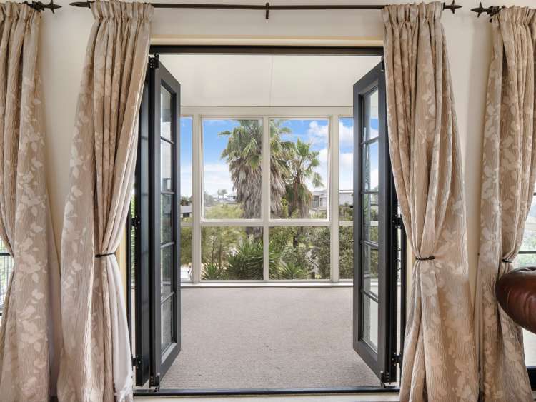 19 Ocean View Road Coastlands_9