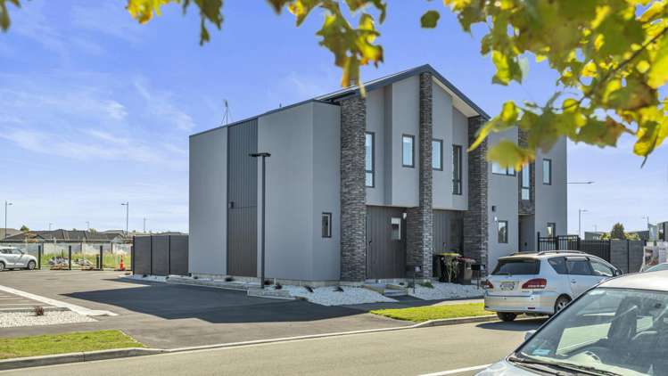 6 Valiant Street Wigram_13