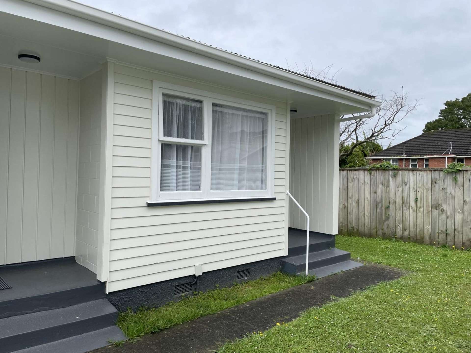 1/1A Tocker Street 1353_0