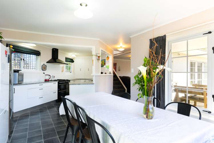 48 Beach Road Waikawa_8