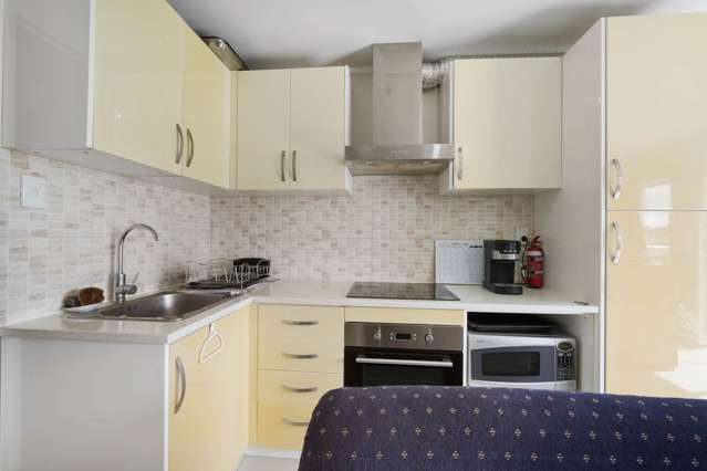 3/32 Don Croot Street Western Springs_4