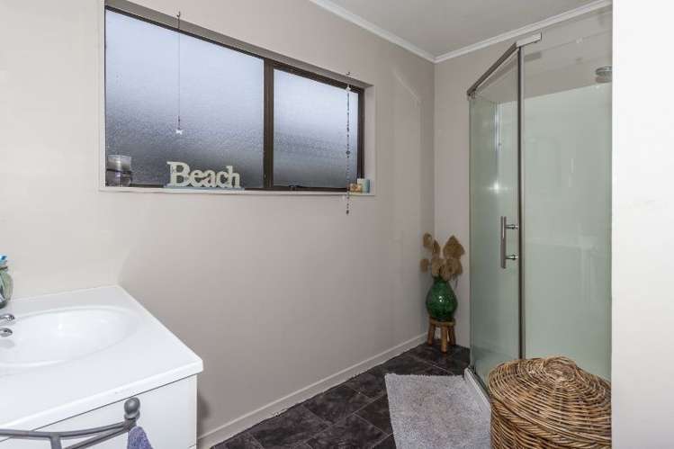 305a Chartwell Avenue Whangamata_17
