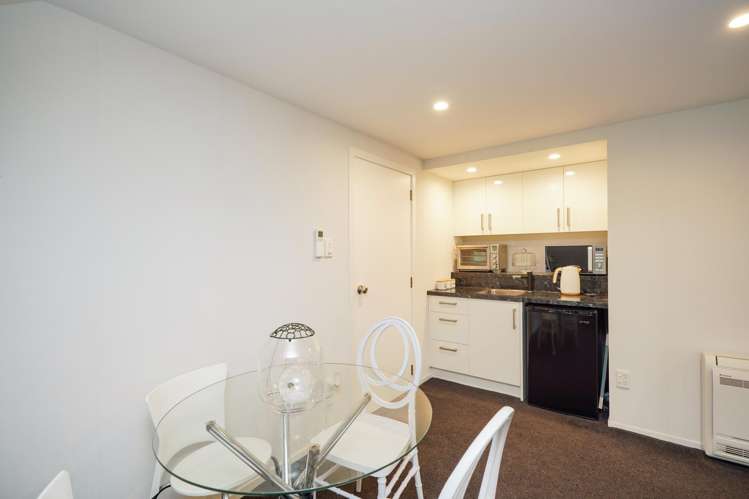 470 West Plains Road West Plains_24