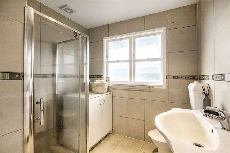 2/16 Dinglebank Road Mount Wellington_9