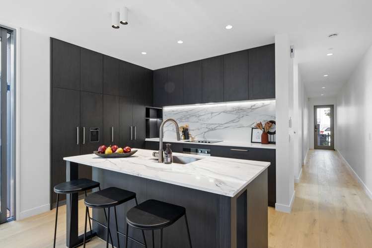 2/29 Melrose Street_2