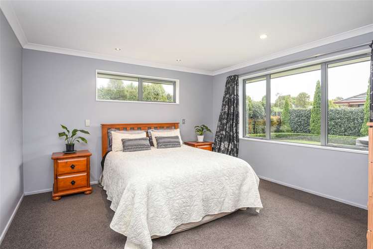 37 Mariposa Crescent Aidanfield_12