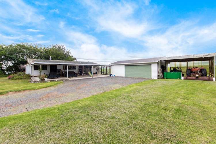 56 Furniss Road Waiuku_12