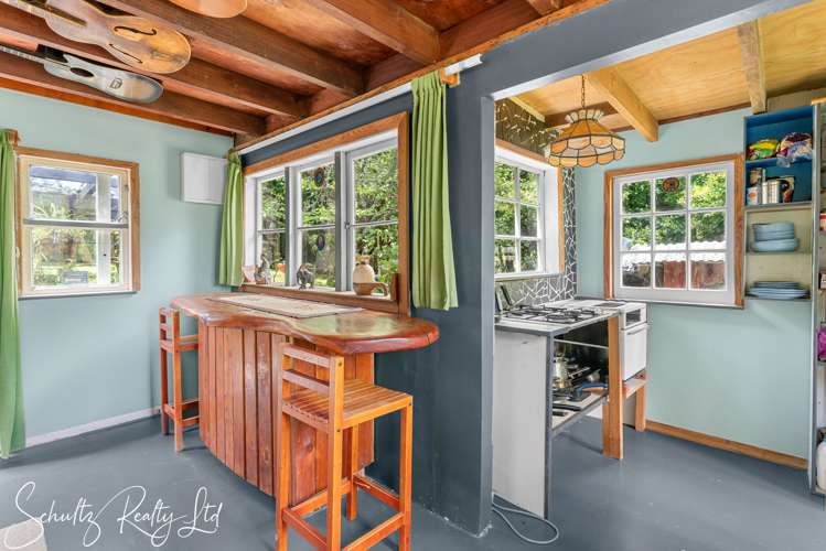 249 Mountain Road Maungaturoto_12