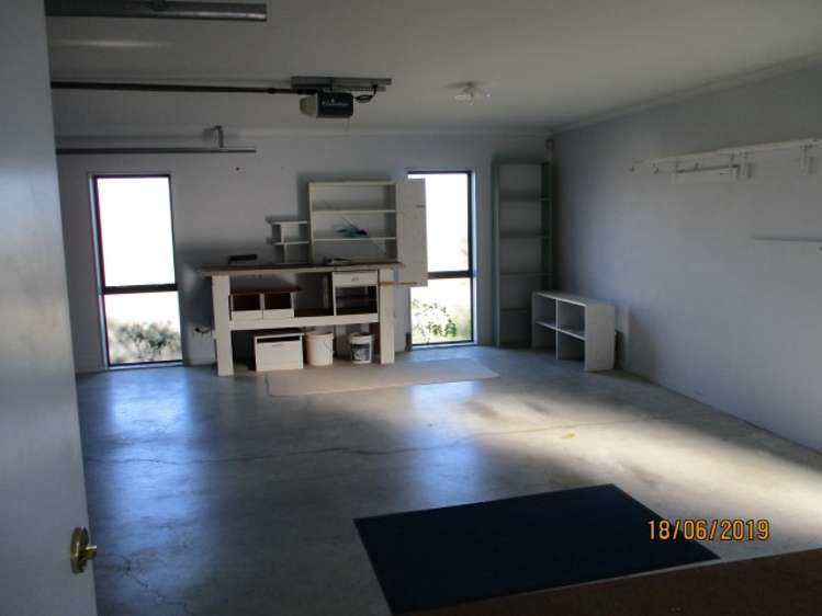 25 Nottingham Drive 1074_15