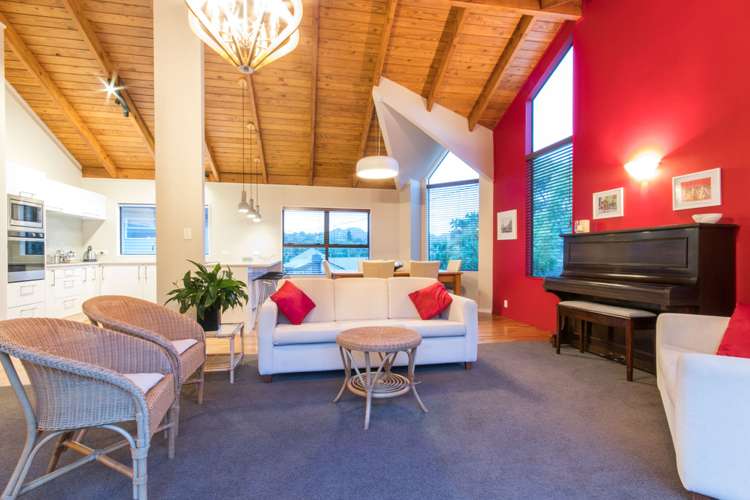 11 Atkinson Road Titirangi_24