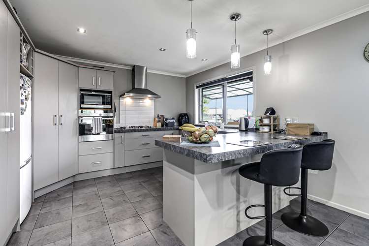 1 Whistler Close Rototuna North_14