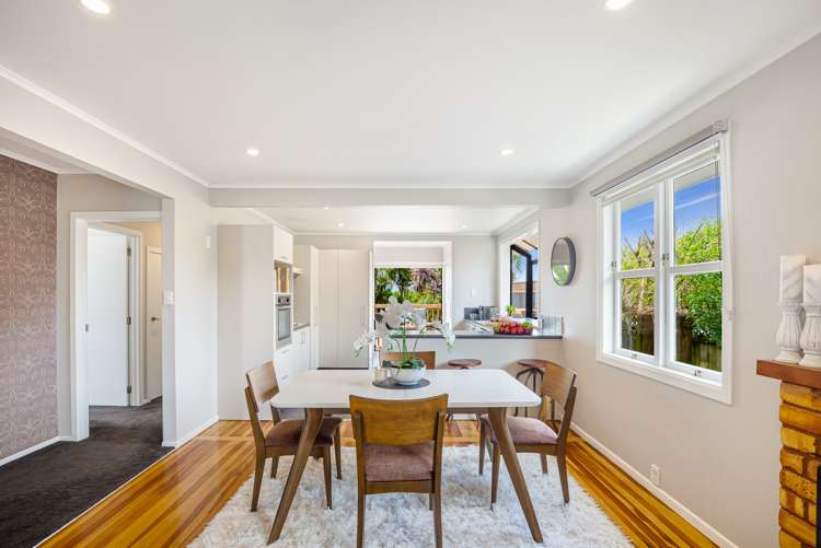 43 Vodanovich Road Te Atatu South_8