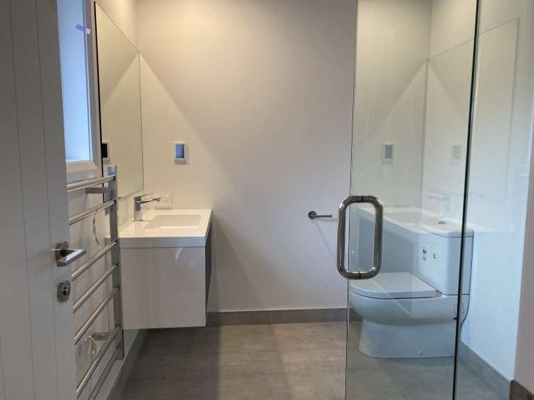 99a Linton Street West End_11