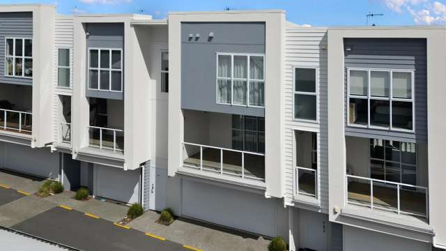 3/4 Palmerston Street