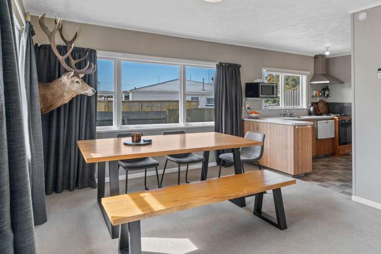 2 Martin Avenue Wakefield_7