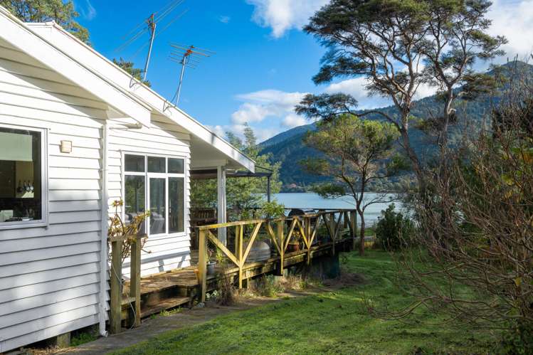 6694 Kenepuru Road Marlborough Sounds_49