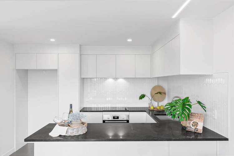 4/49 Northboro Road Belmont_17