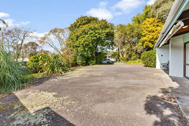 51 Wairau Road Oakura_21