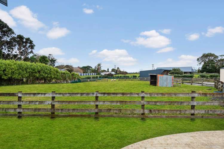 2147 Awhitu Road Pollok_6