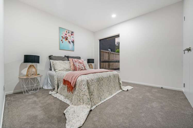 77 Koromeke Street Flat Bush_31