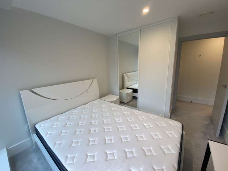 401/8-10 Whitaker Pl 10015_14