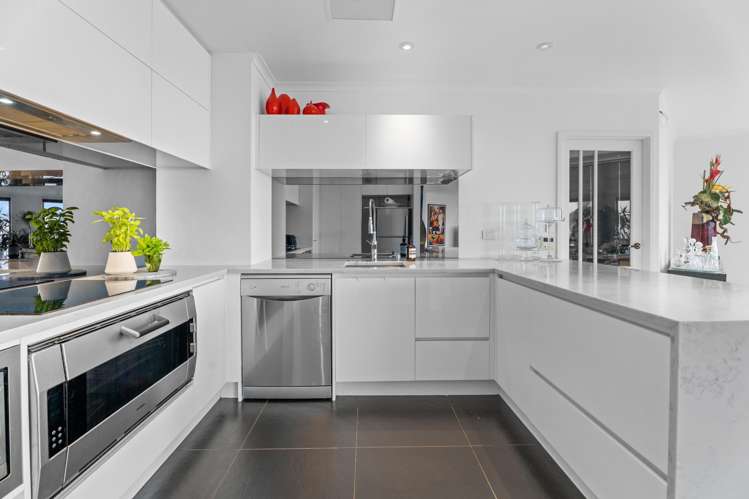 1005/135 Phoenix Gardens, Grafton Road Grafton_6