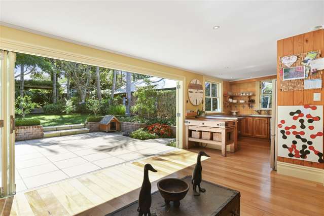 18 Ewen Alison Avenue Devonport_1