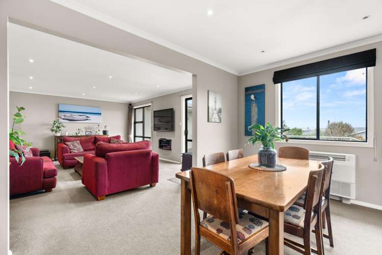 17 Puriri Crescent Masterton_7