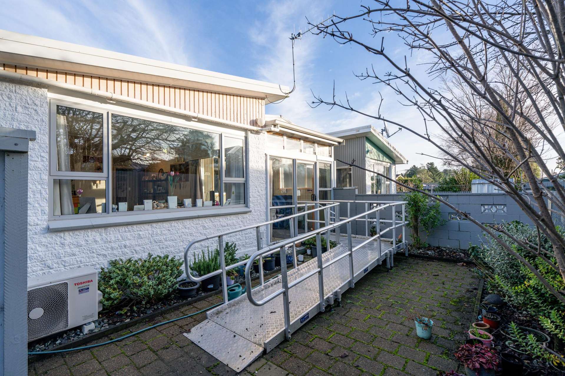 2/30 George Street Windsor_0