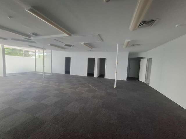 Shop 2/52 Lincoln Road Henderson_3