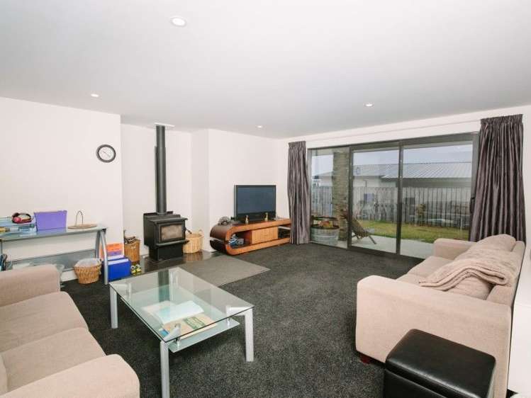 11 Centre Crescent Wanaka_3