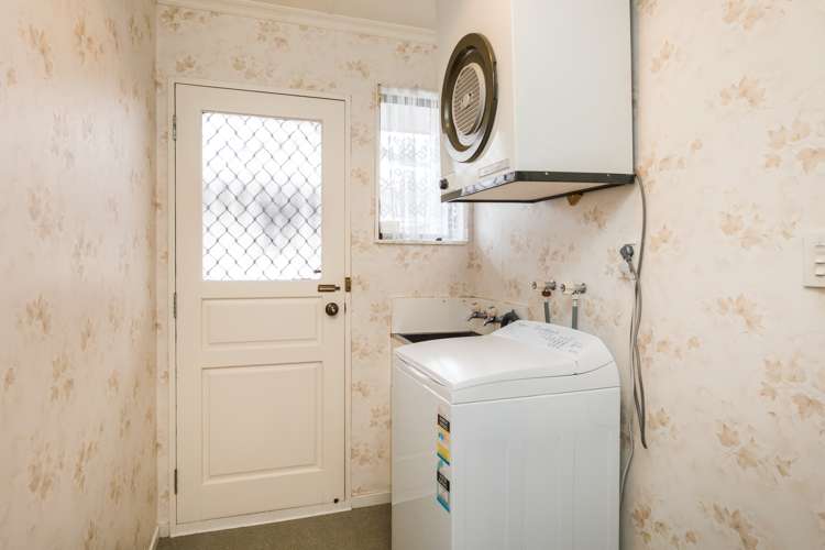 99 Warwick Street Feilding_16