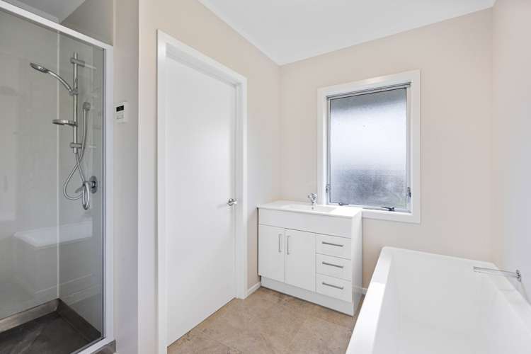 13 Green Lane Hawera_2