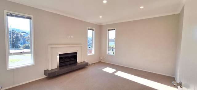 38 Borneo Drive 500019_4