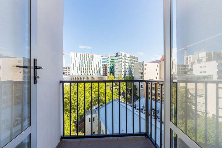 7d/25 Rutland Street Auckland Central_3