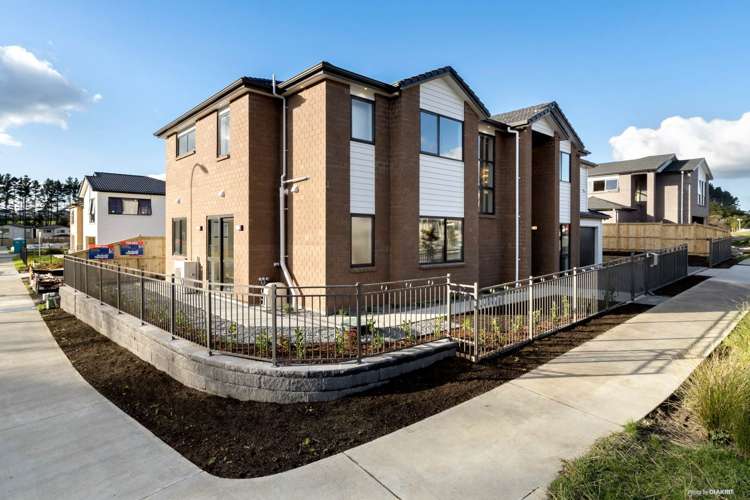 2 Riwai Street Flat Bush_0