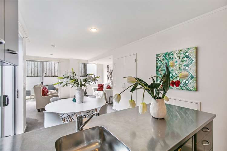 18/3 Wagener Place Mount Albert_7