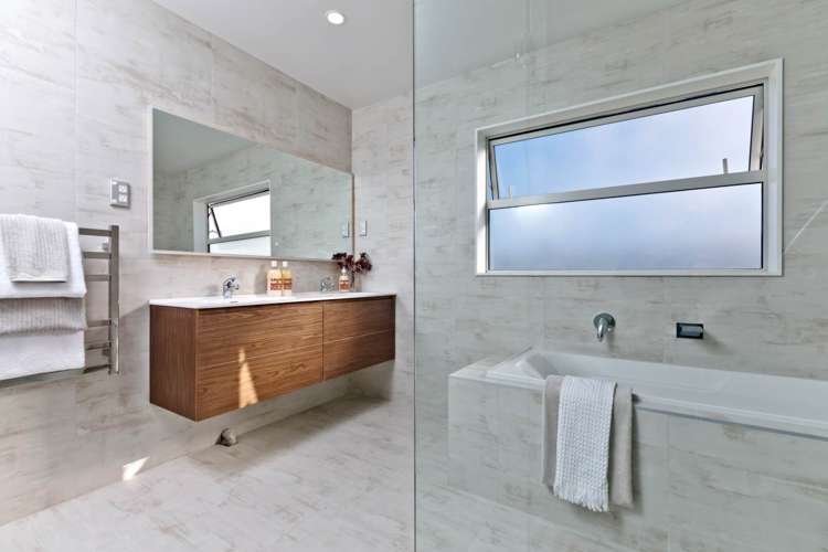 81a Lake Road Northcote_16