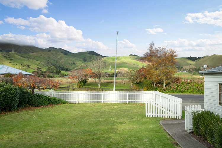 80 Thames Road Paeroa_28